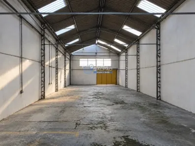 Galpão/Depósito/Armazém para alugar, 300m² no Cerâmica, São Caetano do Sul