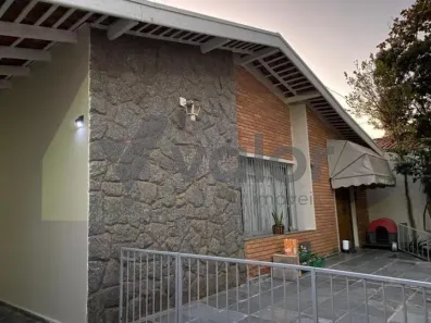 Casa com 3 Quartos à venda, 228m² no Parque São Quirino, Campinas