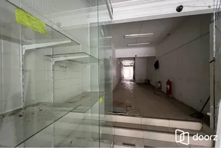 Ponto Comercial à venda, 200m² no Cambuci, São Paulo