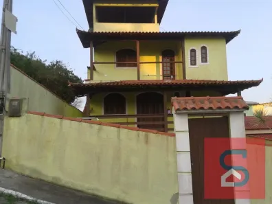 Casa de Condomínio com 4 Quartos à venda, 300m² no Peró, Cabo Frio