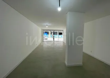 Sala Comercial à venda, 69m² no Canto da Praia, Itapema