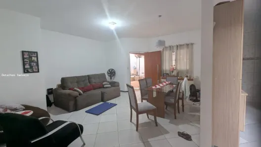 Casa com 2 Quartos à venda, 91m² no Jardim Santa Júlia, São José dos Campos