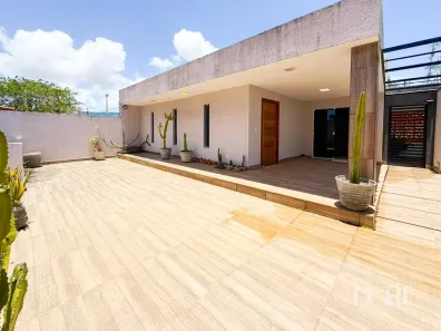 Casa com 8 Quartos à venda, 230m² no Barro Vermelho, Natal
