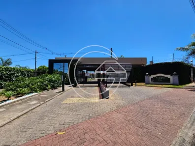 Casa com 2 Quartos para alugar, 10m² no Centro, Marília