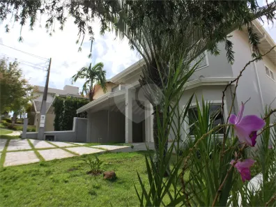 Casa de Condomínio com 3 Quartos para alugar, 250m² no Bosque, Vinhedo