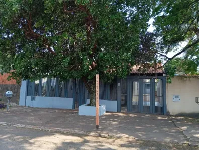 Casa com 5 Quartos à venda, 100m² no Vila Cidade Morena, Campo Grande