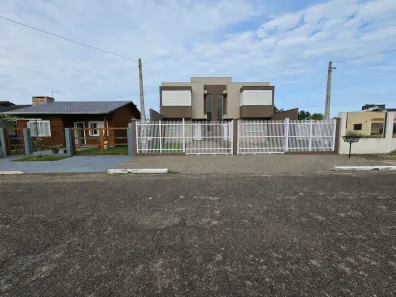 Sobrado com 2 Quartos à venda, 105m² no Capão Novo, Capão da Canoa