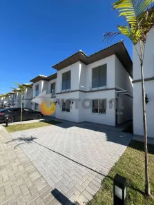 Sobrado com 3 Quartos à venda, 95m² no Cigarras, São Sebastião