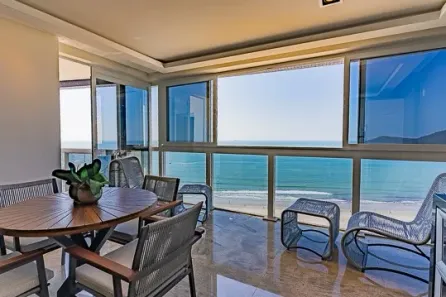 Apartamento com 4 Quartos para alugar, 217m² no Centro, Balneário Camboriú