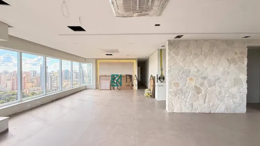 Apartamento com 3 Quartos à venda, 174m² no Zona 03, Maringá