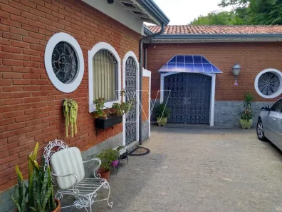 Imóvel Comercial com 2 Quartos à venda, 302m² no Sousas, Campinas