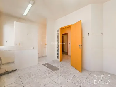 Sala Comercial com 2 Quartos à venda, 24m² no Petrópolis, Porto Alegre