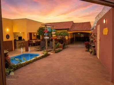Casa com 4 Quartos para alugar, 200m² no Portal das Águas Quentes, Caldas Novas