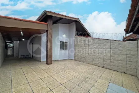 Casa com 3 Quartos à venda, 114m² no Cidade Nova Peruíbe, Peruíbe
