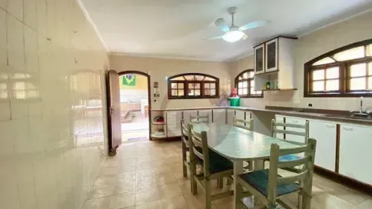 Sobrado com 4 Quartos à venda, 320m² no Adalgisa, Osasco