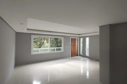 Casa com 3 Quartos à venda, 223m² no Cavalhada, Porto Alegre