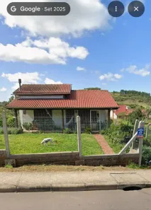 Fazenda/Sítio com 4 Quartos à venda, 211m² no Vila Nova, Porto Alegre