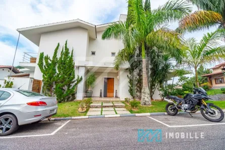 Casa com 4 Quartos à venda, 352m² no Ariribá, Balneário Camboriú