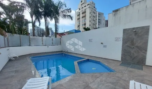 Apartamento com 2 Quartos à venda, 66m² no Centro, Florianópolis