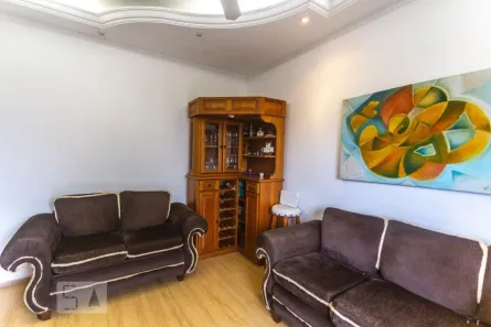 Casa com 4 Quartos à venda, 260m² no Alves Dias, São Bernardo do Campo