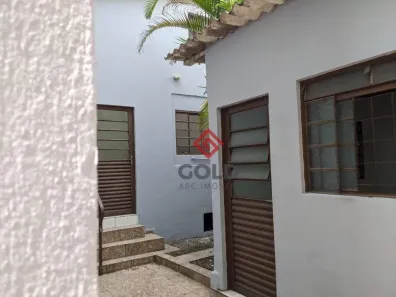Sobrado com 4 Quartos à venda, 197m² no Centro, Santo André