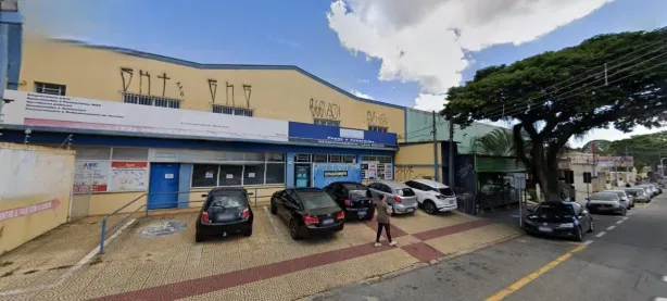 Galpão/Depósito/Armazém à venda, 734m² no Centro, Pindamonhangaba