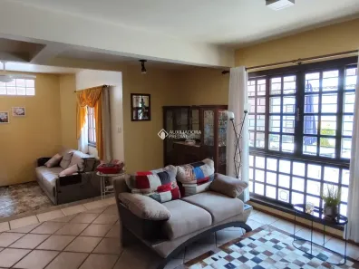Casa com 3 Quartos à venda, 266m² no Jardim Botânico, Porto Alegre