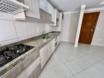 Apartamento com 2 Quartos para alugar, 61m² no Velha, Blumenau