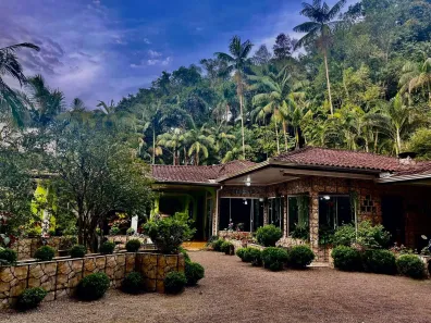 Fazenda/Sítio com 4 Quartos à venda, 17033m² no , Morretes