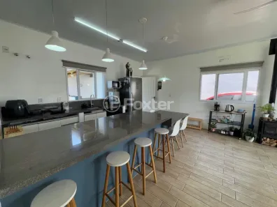 Casa com 3 Quartos à venda, 130m² no Praia de Atlântida Sul (Atlântida Sul), Osório