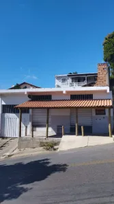 Casa com 3 Quartos à venda, 475m² no Novo Horizonte, Ibirité