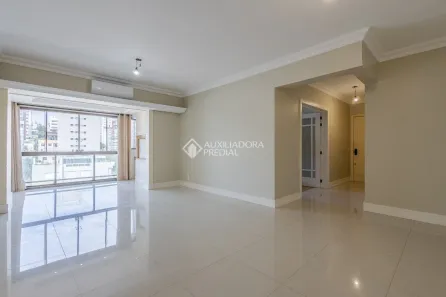 Apartamento com 3 Quartos à venda, 145m² no Rio Branco, Porto Alegre