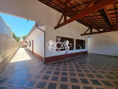 Casa de Condomínio com 3 Quartos à venda, 257m² no Jardim Britânia, Caraguatatuba