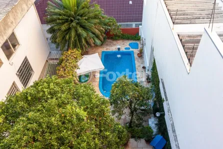 Casa com 4 Quartos à venda, 400m² no Auxiliadora, Porto Alegre