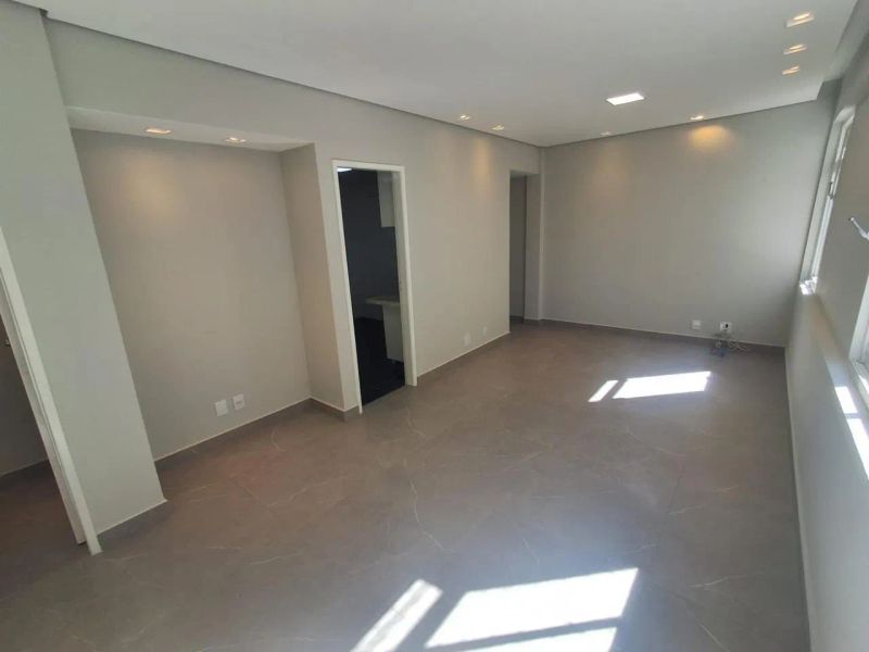 Apartamento com 3 quartos — Santa Lúcia, Belo Horizonte