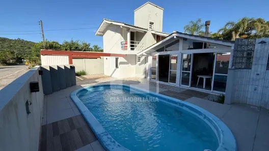 Casa com 3 Quartos à venda, 119m² no Daniela, Florianópolis
