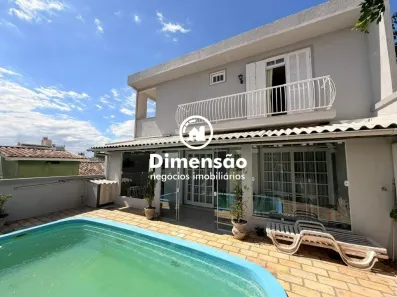 Casa com 4 Quartos à venda, 254m² no Agronômica, Florianópolis