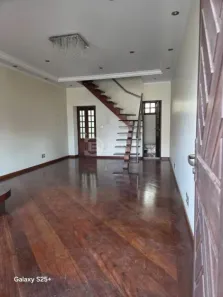 Sobrado com 3 Quartos à venda, 302m² no Chácara Seis de Outubro, São Paulo