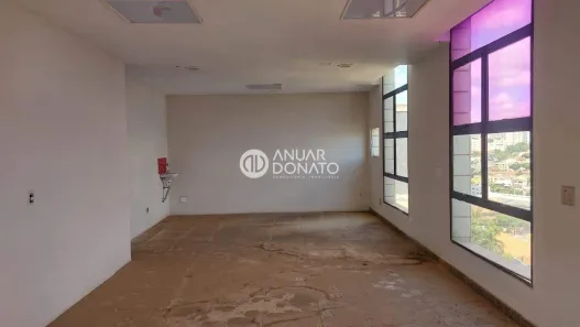 Ponto Comercial para alugar, 91m² no Santa Efigênia, Belo Horizonte