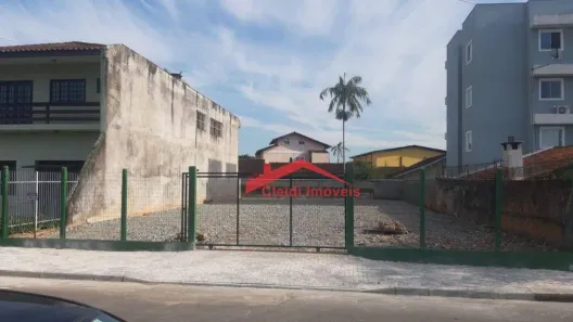 Lote/Terreno para alugar, 413m² no Floresta, Joinville