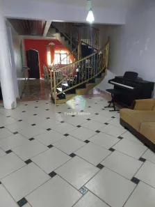 Casa com 3 Quartos à venda, 315m² no Vila Vitória, Santo André