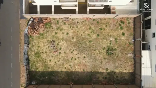 Lote/Terreno à venda, 360m² no Segismundo Pereira, Uberlândia