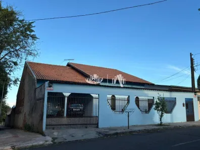 Casa com 4 Quartos à venda, 110m² no Parque Residencial Joaquim Toledo Piza, Londrina