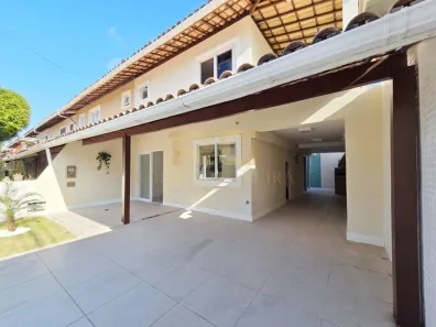 Casa de Condomínio com 4 Quartos à venda, 184m² no Piatã, Salvador