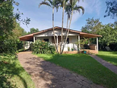 Casa com 2 Quartos para alugar, 242m² no Parque São Cristóvão (Itacolomi), Gravataí
