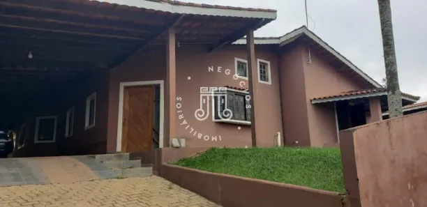 Fazenda/Sítio com 3 Quartos à venda, 425m² no Ville Saint James II, Campo Limpo Paulista