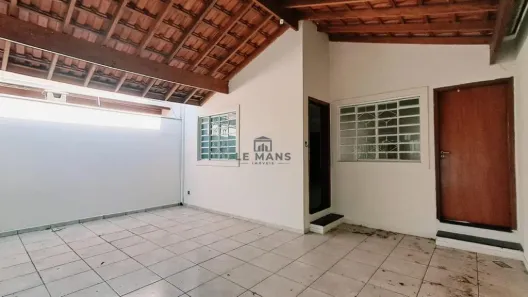 Casa com 3 Quartos para alugar, 150m² no Água Branca, Piracicaba
