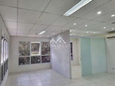 Sala Comercial para alugar, 80m² no Sítio Tamboré Alphaville, Barueri