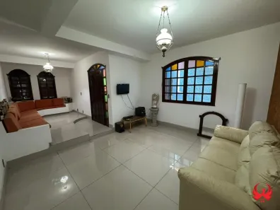 Casa com 3 Quartos à venda, 180m² no Coqueiros, Belo Horizonte