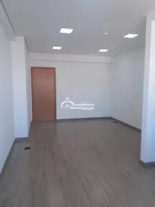 Sala Comercial para alugar, 28m² no Centro, Jacareí